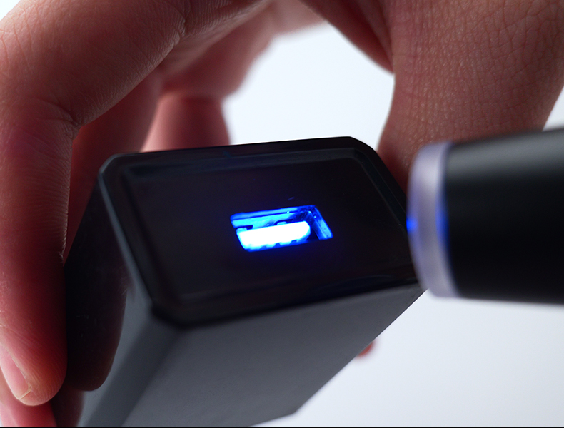 1729825012986706.jpg 手電筒廠家